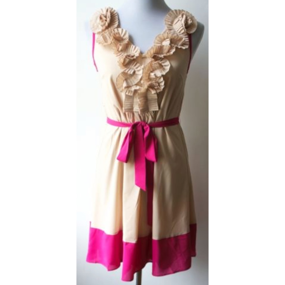 MODCLOTH RYU ruffled Beige dress, hot pink accents